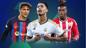 足球報：李霄鵬很有可能主動提出辭職.